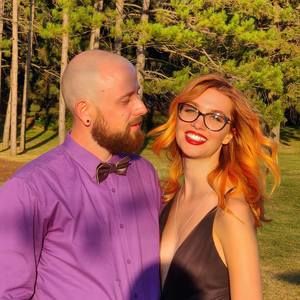 Meet your Posher, Estelle